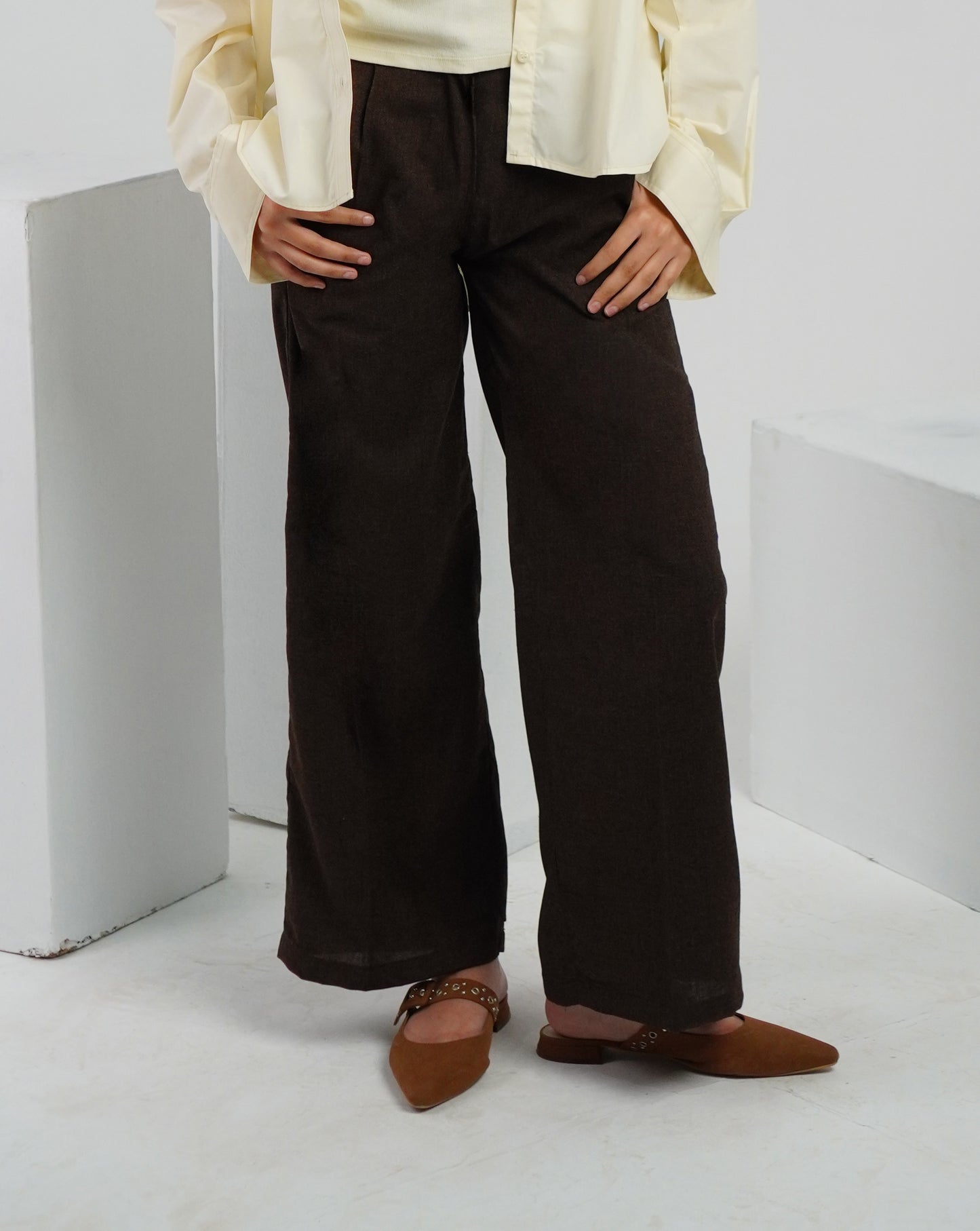 Ivory Ground Pants